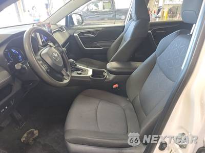 2025 Toyota RAV4 Hybrid XLE - zdjęcie 7 z 28 - miniatura