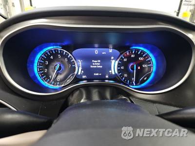2024 Chrysler Pacifica Touring L 121.6" WB - zdjęcie 12 z 31 - miniatura