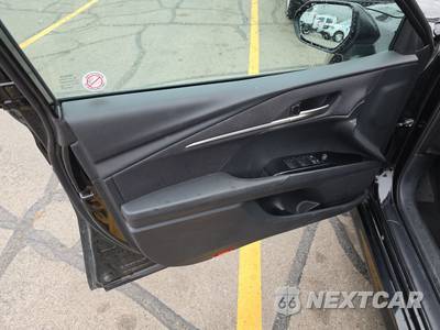 2025 Toyota Camry LE - zdjęcie 9 z 32 - miniatura