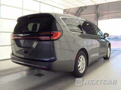 2023 Chrysler Pacifica Touring L 121.6" WB - zdjęcie 4 z 33 - miniatura