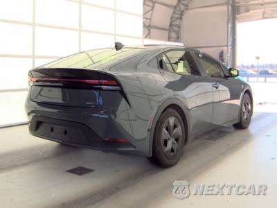 2026 Toyota Prius LE - zdjęcie 4 z 28 - miniatura