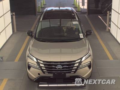2026 Nissan Rogue Platinum - zdjęcie 2 z 22 - miniatura