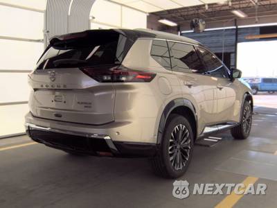 2026 Nissan Rogue Platinum - zdjęcie 4 z 22 - miniatura