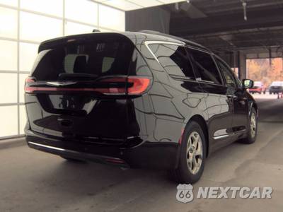 2023 Chrysler Pacifica Limited 121.6" WB - zdjęcie 4 z 44 - miniatura