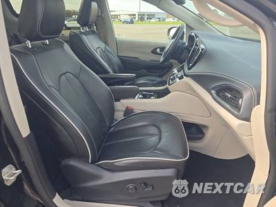 2023 Chrysler Pacifica Limited 121.6" WB - zdjęcie 8 z 44 - miniatura
