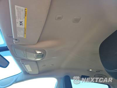2023 Chrysler Voyager LX 121.6" WB - zdjęcie 20 z 27 - miniatura