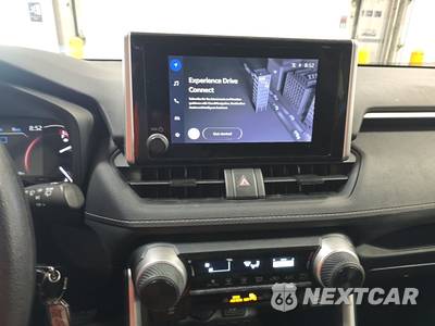 2025 Toyota RAV4 LE - zdjęcie 11 z 26 - miniatura