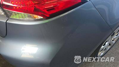 2026 Toyota Corolla LE Sedan - zdjęcie 28 z 34 - miniatura