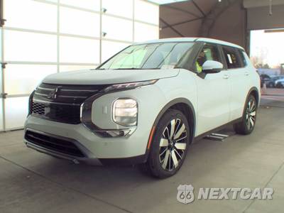 2025 Mitsubishi Outlander SE - zdjęcie 1 z 29 - miniatura