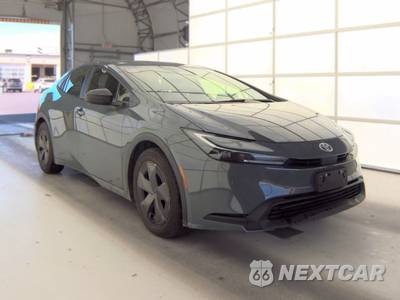 2023 Toyota Prius LE - zdjęcie 3 z 38 - miniatura