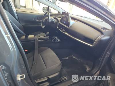2023 Toyota Prius LE - zdjęcie 8 z 38 - miniatura
