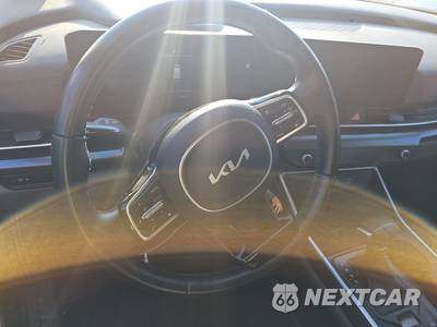 2025 Kia Carnival MPV LXS 121.7" WB - zdjęcie 10 z 33 - miniatura