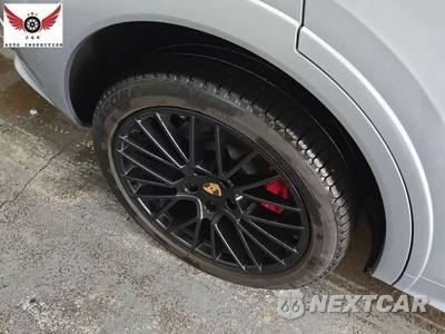 2023 Porsche Cayenne GTS - zdjęcie 12 z 20 - miniatura