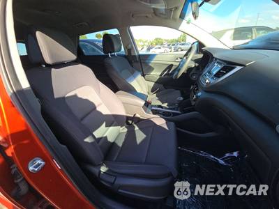 2017 Hyundai Tucson SE - zdjęcie 14 z 27 - miniatura