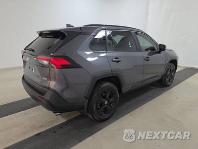 2025 Toyota RAV4 XLE - zdjęcie 4 z 26 - miniatura
