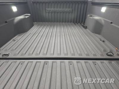 2025 Toyota Tacoma TRD Sport Crew Cab Medium Bed - zdjęcie 16 z 19 - miniatura