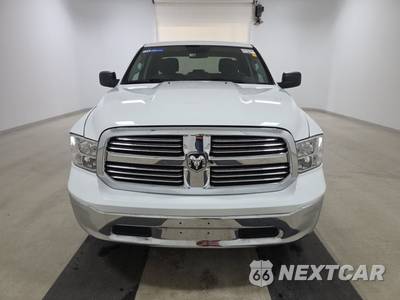 2024 Ram 1500 Classic SLT Extended Cab Medium Bed - zdjęcie 2 z 33 - miniatura