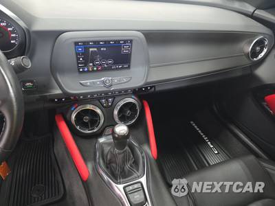 2024 Chevrolet Camaro 2LT Coupe - zdjęcie 11 z 21 - miniatura