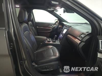 2019 Ford Explorer Platinum - zdjęcie 8 z 25 - miniatura