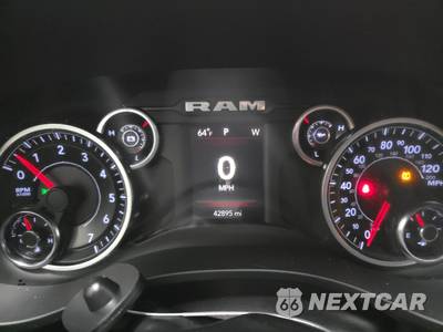 2023 Ram 1500 Big Horn Extended Cab Medium Bed - zdjęcie 12 z 22 - miniatura