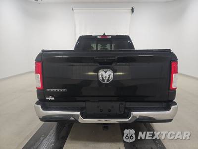 2023 Ram 1500 Big Horn Extended Cab Medium Bed - zdjęcie 5 z 22 - miniatura
