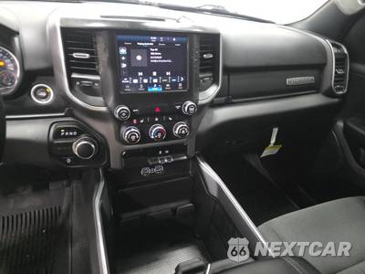 2023 Ram 1500 Big Horn Extended Cab Medium Bed - zdjęcie 11 z 22 - miniatura