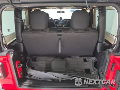 2022 Jeep Wrangler Sport - zdjęcie 16 z 36 - miniatura