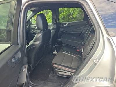 2023 Ford Escape ST-Line - zdjęcie 13 z 19 - miniatura