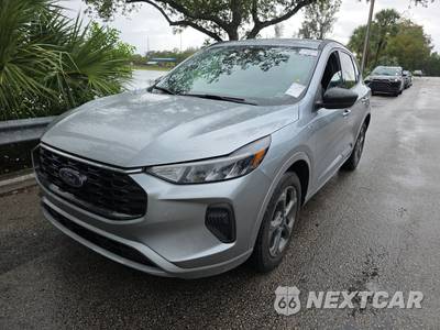 2023 Ford Escape ST-Line - zdjęcie 1 z 19 - miniatura