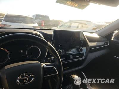 2023 Toyota Highlander XLE - zdjęcie 11 z 21 - miniatura