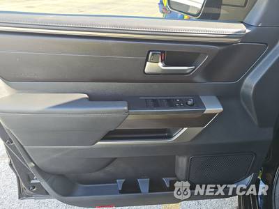 2025 Toyota Tundra SR5 Crew Cab Short Bed - zdjęcie 9 z 21 - miniatura