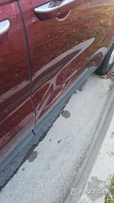 2022 Kia Carnival MPV LXS 121.7" WB - zdjęcie 24 z 30 - miniatura