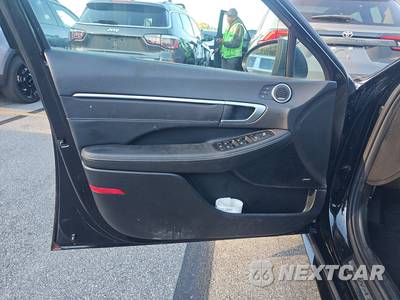 2022 Hyundai Sonata Hybrid Limited - zdjęcie 9 z 20 - miniatura