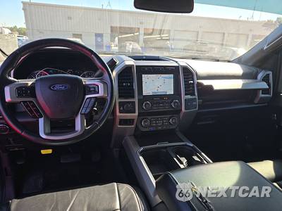 2020 Ford Super Duty F-250 Lariat Crew Cab Medium Bed - zdjęcie 11 z 47 - miniatura