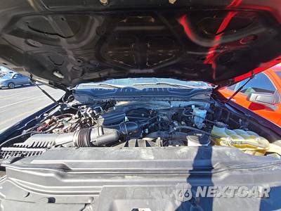 2020 Ford Super Duty F-250 Lariat Crew Cab Medium Bed - zdjęcie 15 z 47 - miniatura