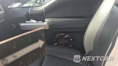 2020 Ford Super Duty F-250 Lariat Crew Cab Medium Bed - zdjęcie 28 z 47 - miniatura