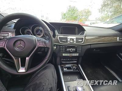 2014 Mercedes-Benz E 350 Sedan - zdjęcie 11 z 28 - miniatura
