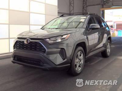 2022 Toyota RAV4 XLE - zdjęcie 1 z 19 - miniatura