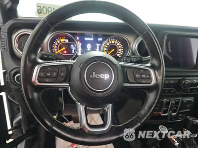 2020 Jeep Wrangler Unlimited North Edition - zdjęcie 10 z 30 - miniatura