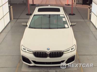2023 BMW 5 Series Sedan M550i xDrive - zdjęcie 2 z 20 - miniatura
