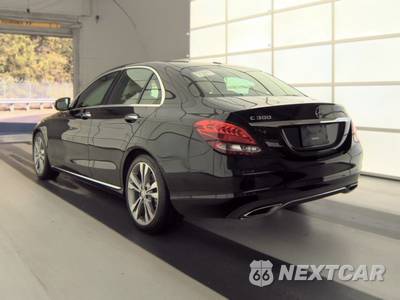 2016 Mercedes-Benz C 300 - zdjęcie 6 z 37 - miniatura