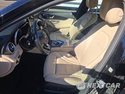 2016 Mercedes-Benz C 300 - zdjęcie 7 z 37 - miniatura