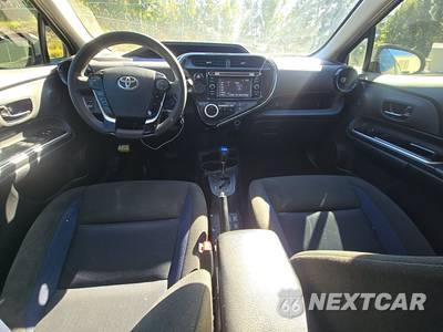 2018 Toyota Prius c Two - zdjęcie 11 z 39 - miniatura