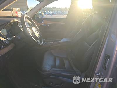 2023 Volvo XC90 B5 Plus 7-Passenger - zdjęcie 7 z 29 - miniatura