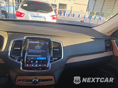 2023 Volvo XC90 B5 Plus 7-Passenger - zdjęcie 11 z 29 - miniatura
