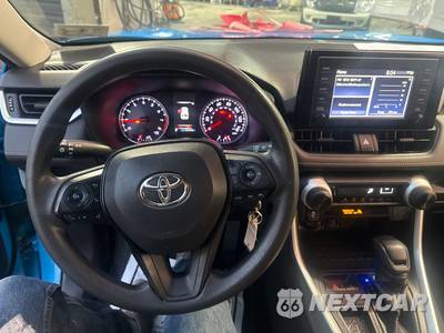 2019 Toyota RAV4 LE - zdjęcie 13 z 15 - miniatura