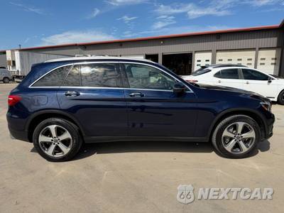 2019 Mercedes-Benz GLC 300 - zdjęcie 5 z 22 - miniatura