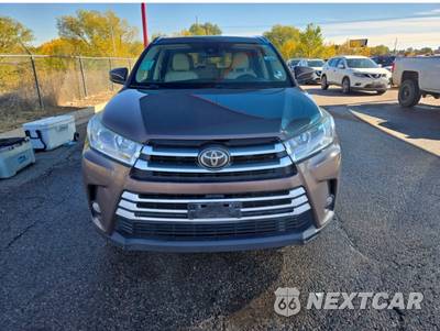 2017 Toyota Highlander XLE - zdjęcie 8 z 17 - miniatura