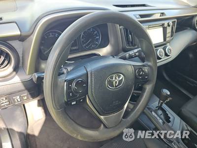 2018 Toyota RAV4 LE - zdjęcie 10 z 28 - miniatura