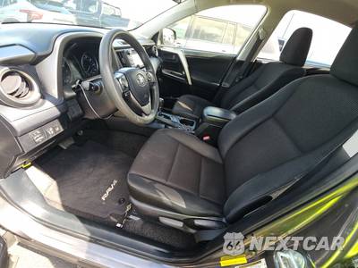 2018 Toyota RAV4 LE - zdjęcie 7 z 28 - miniatura